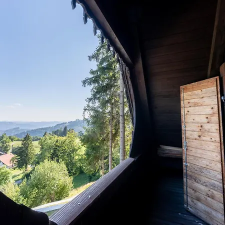 Raj Pod Vrhom アパート Poljane nad Škofjo Loko